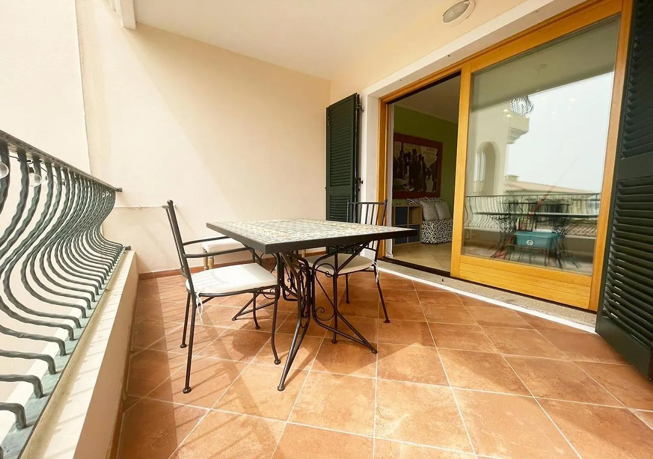 Apartmán Pgs Immobiliare Residenza Isabella Bilocale Con Terrazza Vista Mare La Maddalena  La Maddalena (Sassari)
