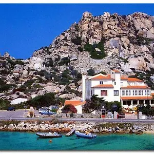 Nido D'aquila Hotel